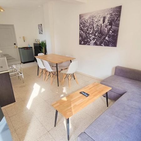 Cozy Beach Apt / 100 Mbit+ Netflix / Near Airport Ларнака Екстериор снимка